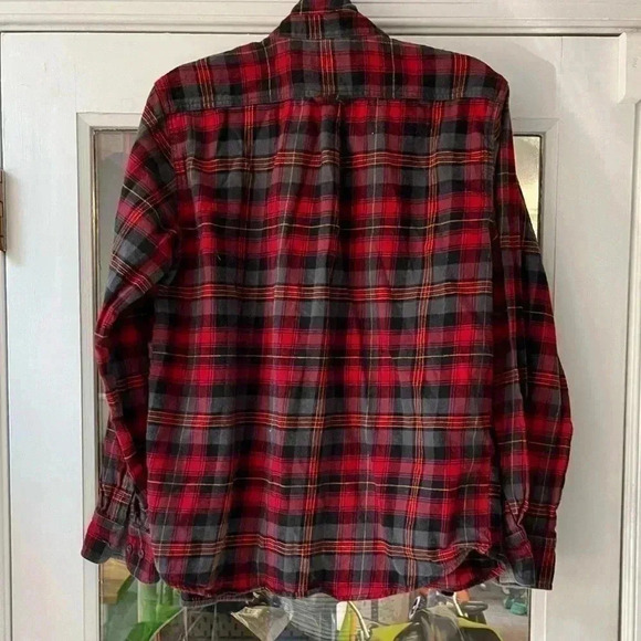 Woolrich button down flannel size L - Picture 2 of 5
